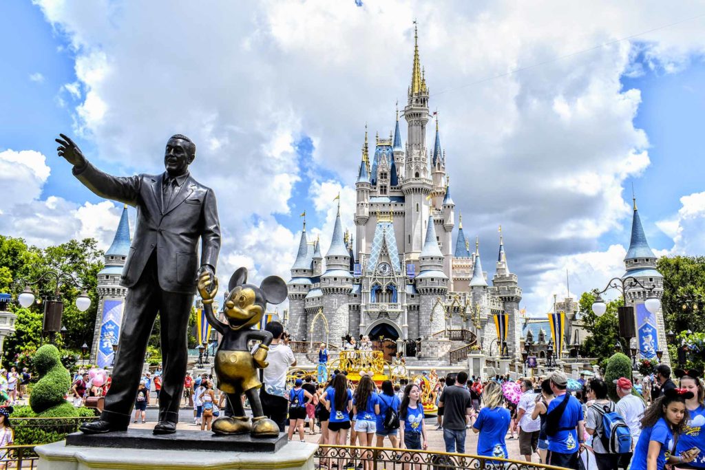 Walt Disney Partners Statue - Magic Kingdom