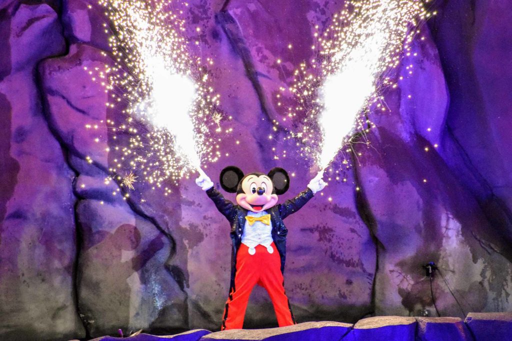 Mickey Mouse in Fantasmic! - Hollywood Studios